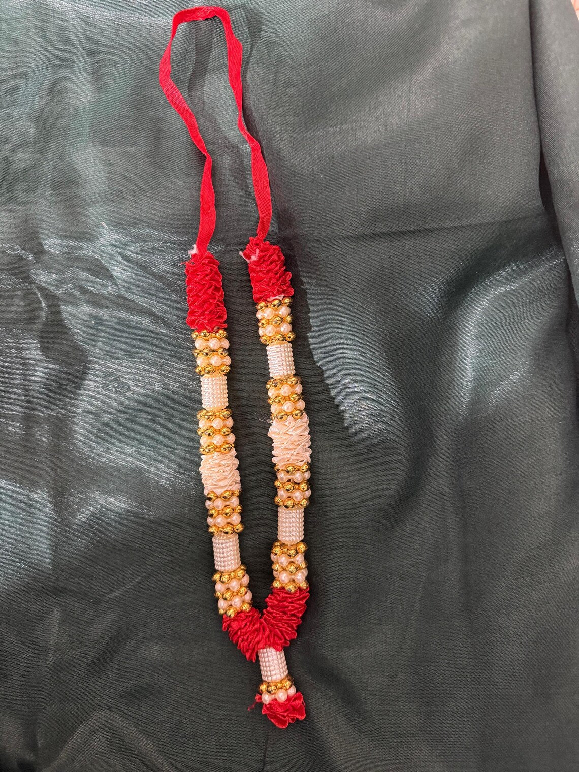 Mini Garland/Mala (Variation - Red & White)